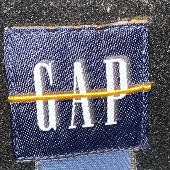 GAP Down Vest - Picture 14 of 16